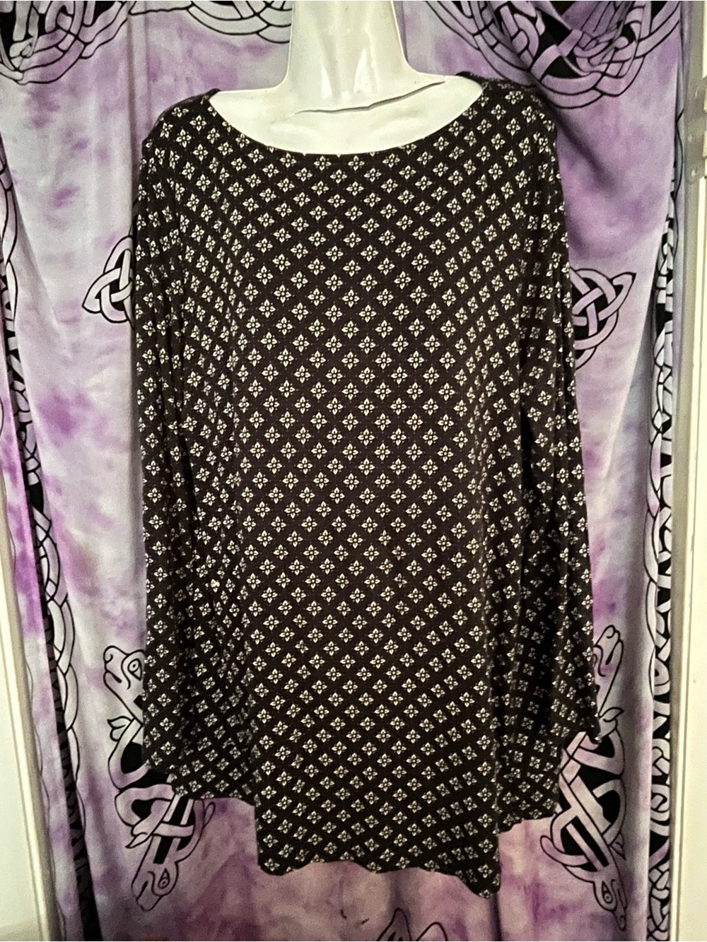 J. Jill Black Long Sleeve Tunic with White Diamond Print